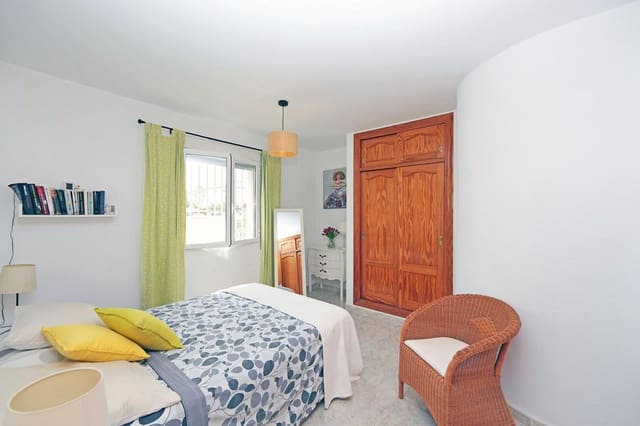 3 sypialnia Willa na sprzedaż w Las Marinas / Les Marines, Dénia z basenem garażem - 440 000 € (Ref: 9114496)