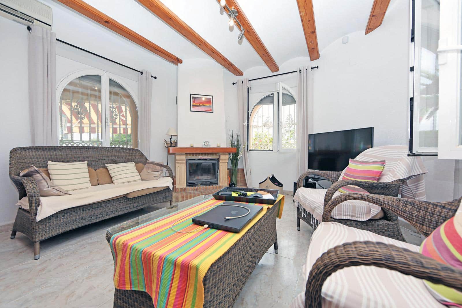 3 soveværelse Villa til salg i Denia med swimmingpool garage - € 440.000 (Ref: 9114496)