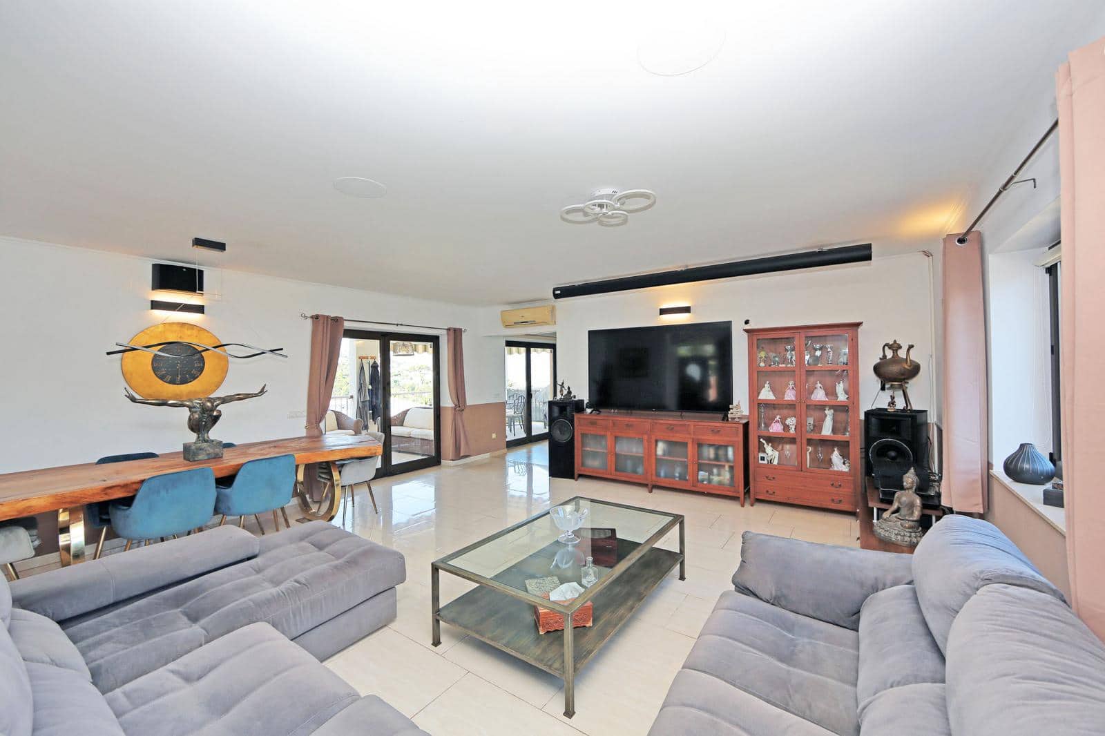 5 bedroom Villa for sale in Denia with pool garage - € 749,000 (Ref: 9288406)