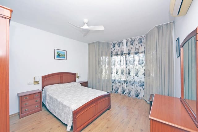 5 bedroom Villa for sale in Dénia with pool garage - € 749,000 (Ref: 9288406)