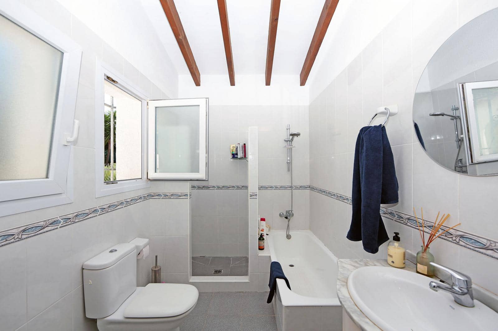 3 soveværelse Villa til salg i Denia med swimmingpool - € 449.000 (Ref: 9309027)