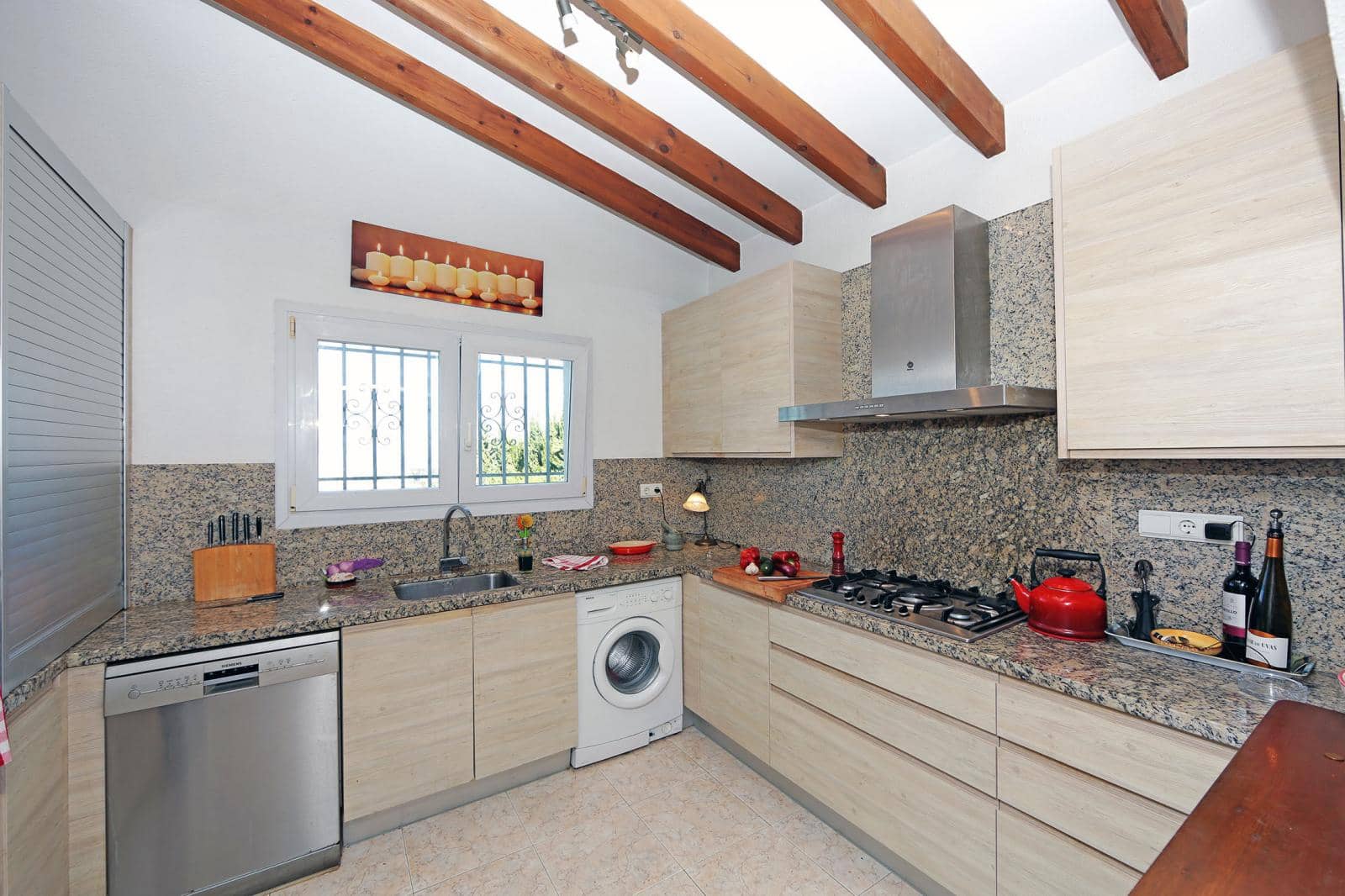 3 soveværelse Villa til salg i Denia med swimmingpool - € 449.000 (Ref: 9309027)