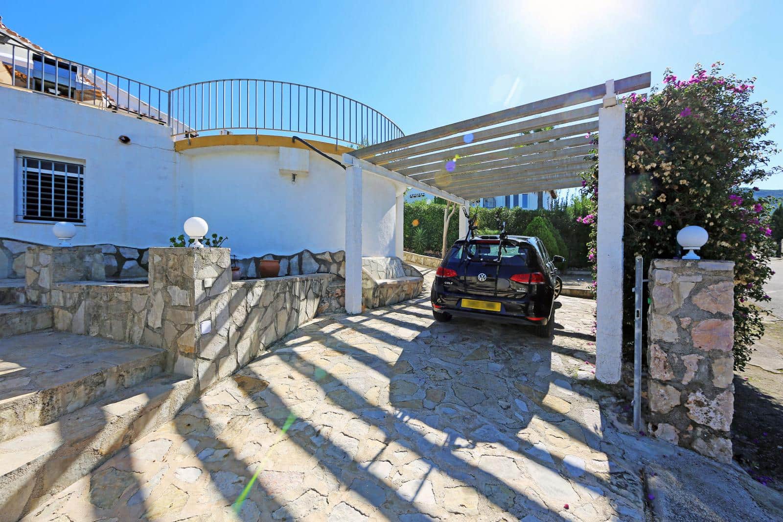 3 soveværelse Villa til salg i Denia med swimmingpool - € 449.000 (Ref: 9309027)