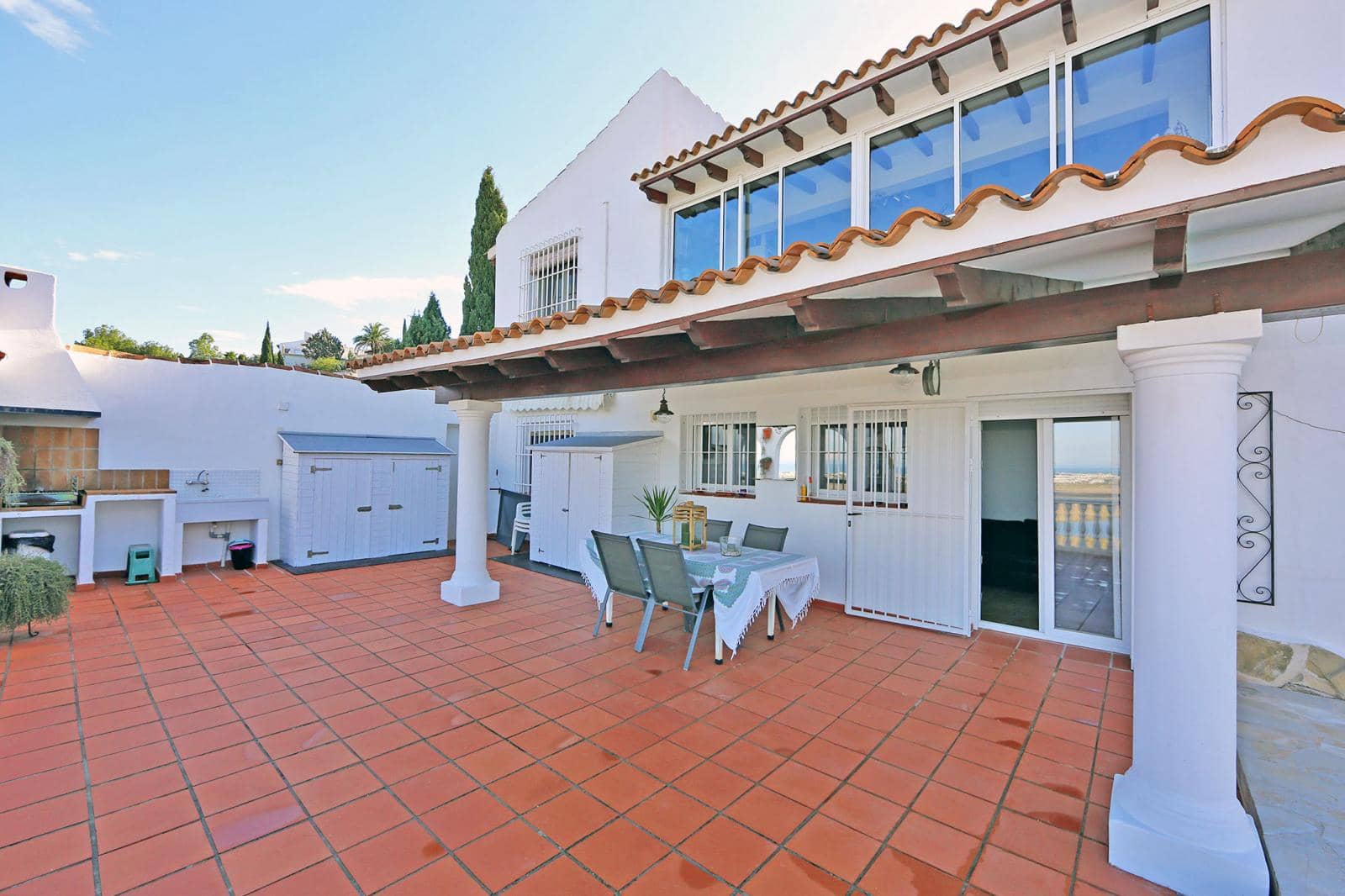 Chalet de 3 habitaciones en Dénia en venta con piscina - 450.000 € (Ref: 9413108)