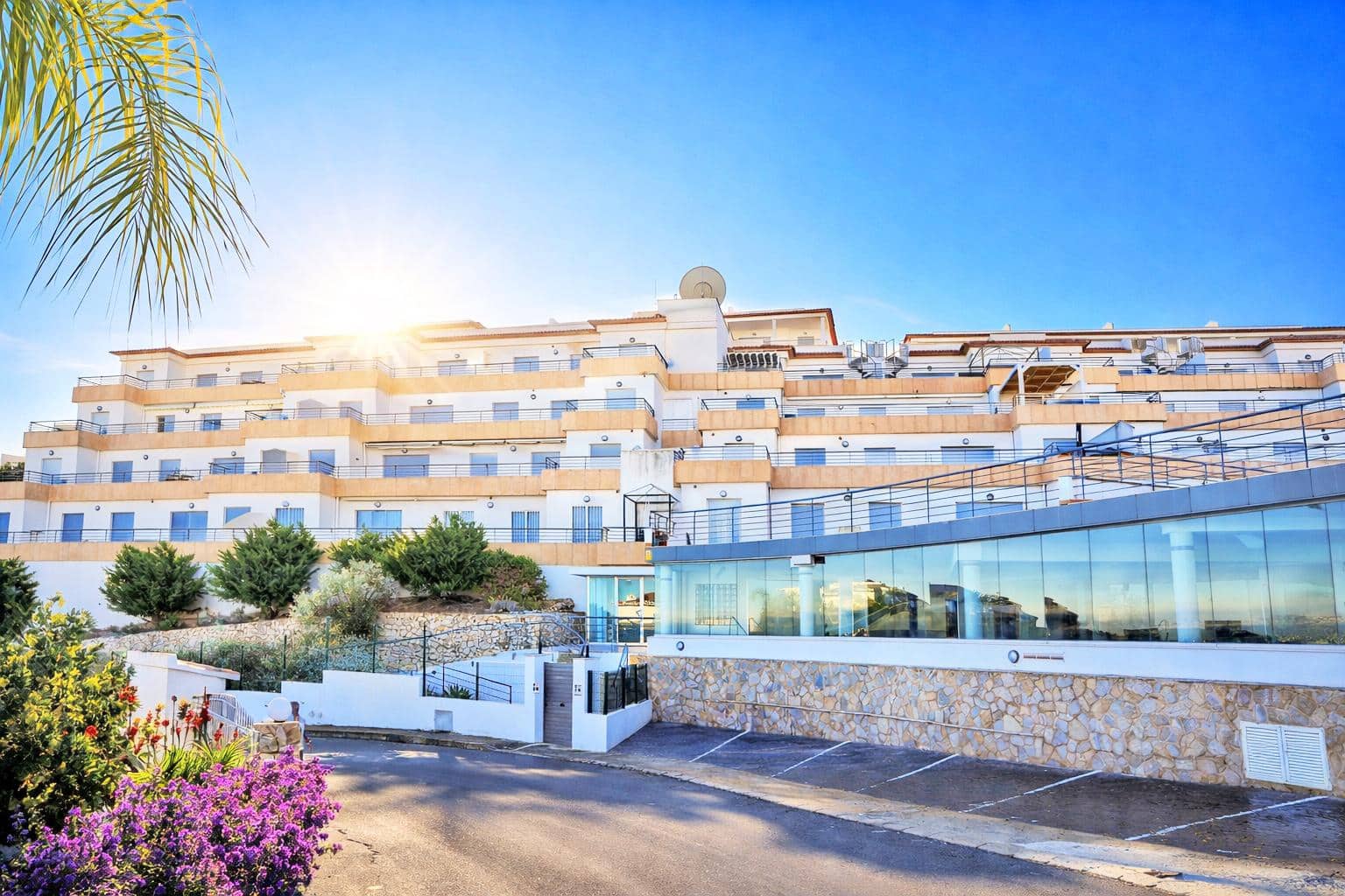 3 Zimmer Wohnung zu verkaufen in Denia mit Pool - 395.000 € (Ref: 9575166)