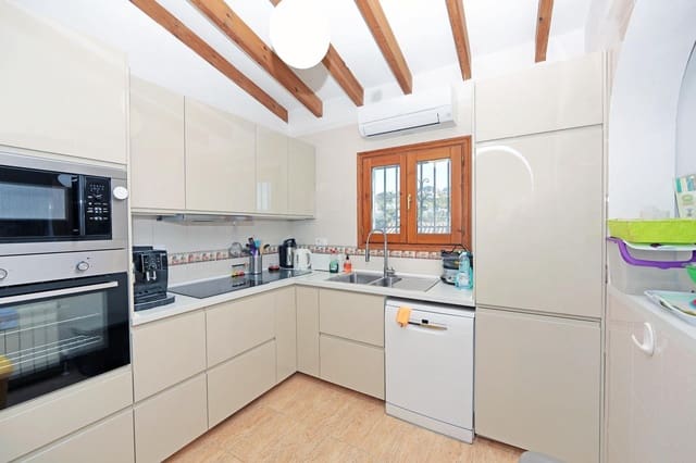 4 makuuhuone Huvila myytävänä paikassa Dénia mukana uima-altaan 
autotalli - 520 000 € (Ref: 9581241)