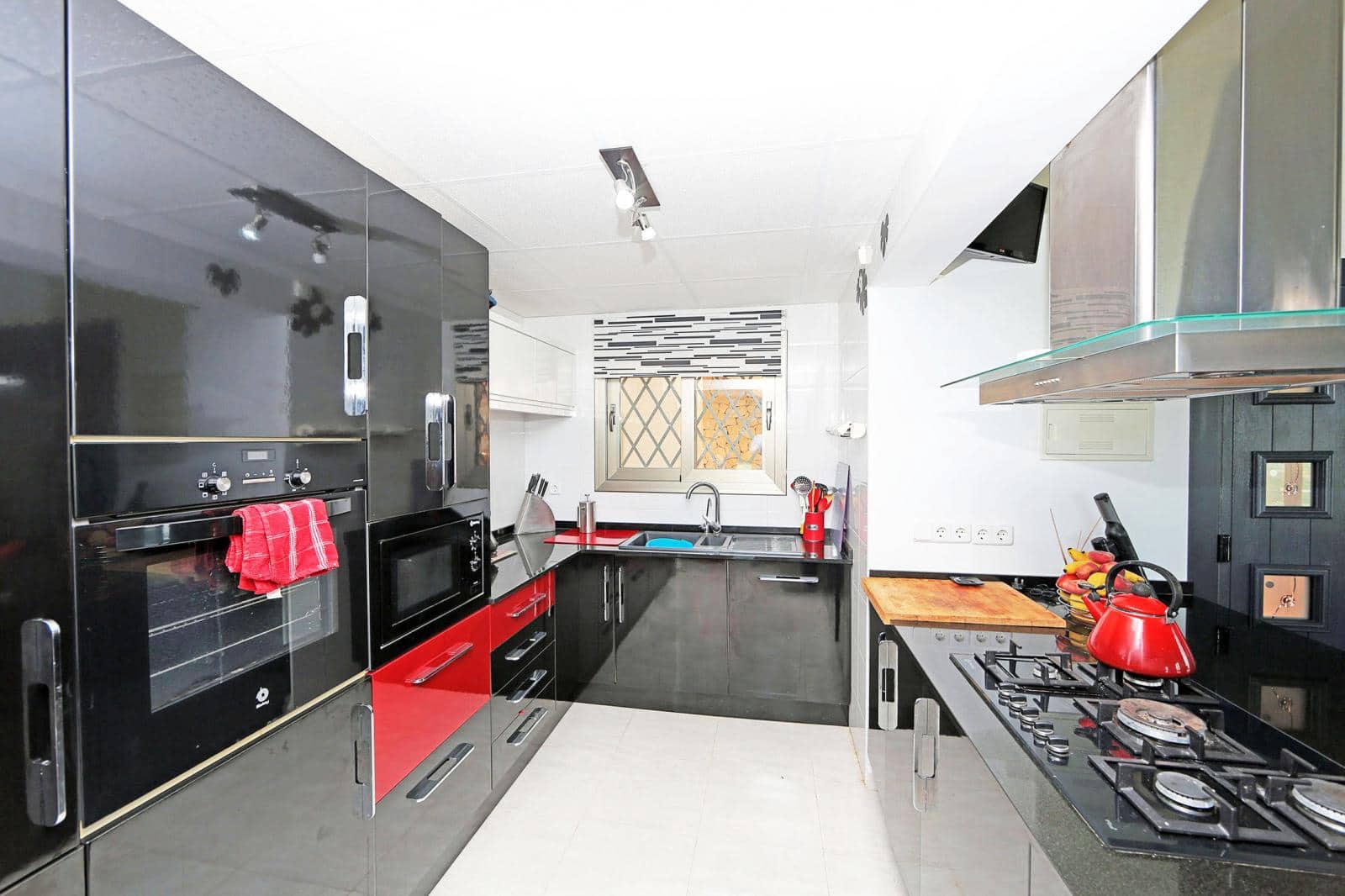 4 sovrum Villa till salu i Denia med pool - 600 000 € (Ref: 9645550)