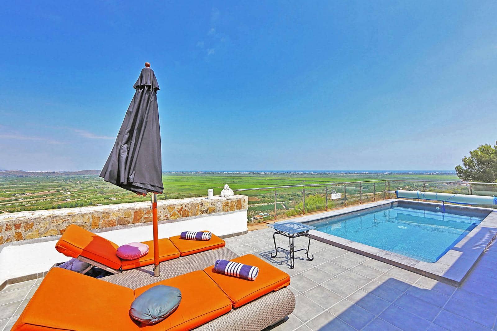 4 bedroom Villa for sale in Denia with pool - € 600,000 (Ref: 9645550)