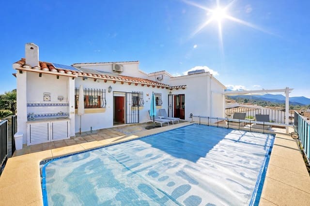 3 soverom Villa til salgs i Dénia med svømmebasseng - € 349 000 (Ref: 9665650)