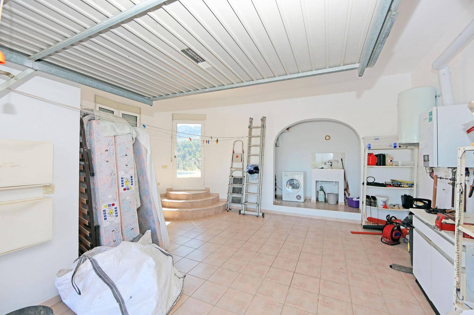 3 bedroom Villa for sale in Denia with pool garage - € 498,000 (Ref: 9723501)