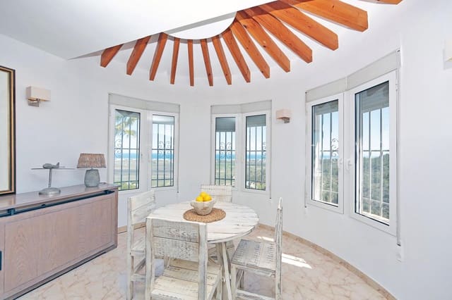 3 soveværelse Villa til salg i Dénia med swimmingpool garage - € 498.000 (Ref: 9723501)