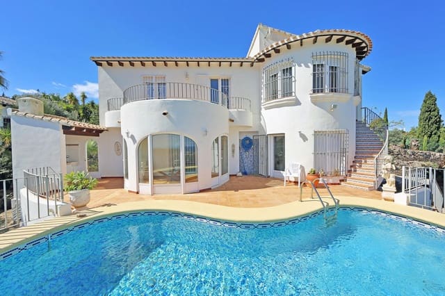 3 soveværelse Villa til salg i Dénia med swimmingpool garage - € 498.000 (Ref: 9723501)