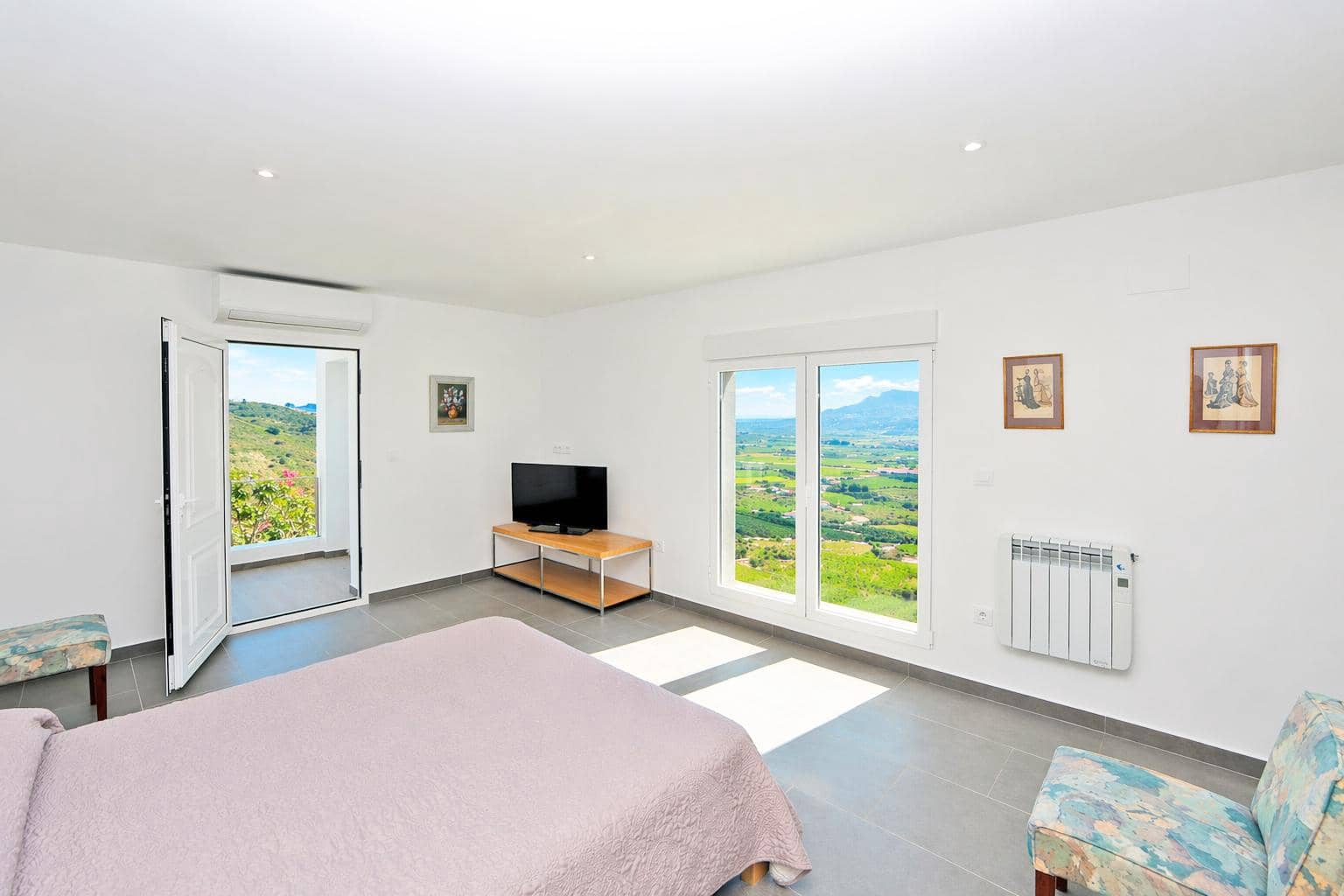 5 soveværelse Villa til salg i Denia med swimmingpool garage - € 890.000 (Ref: 9780511)