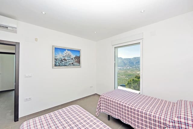 5 soveværelse Villa til salg i Dénia med swimmingpool garage - € 890.000 (Ref: 9780511)