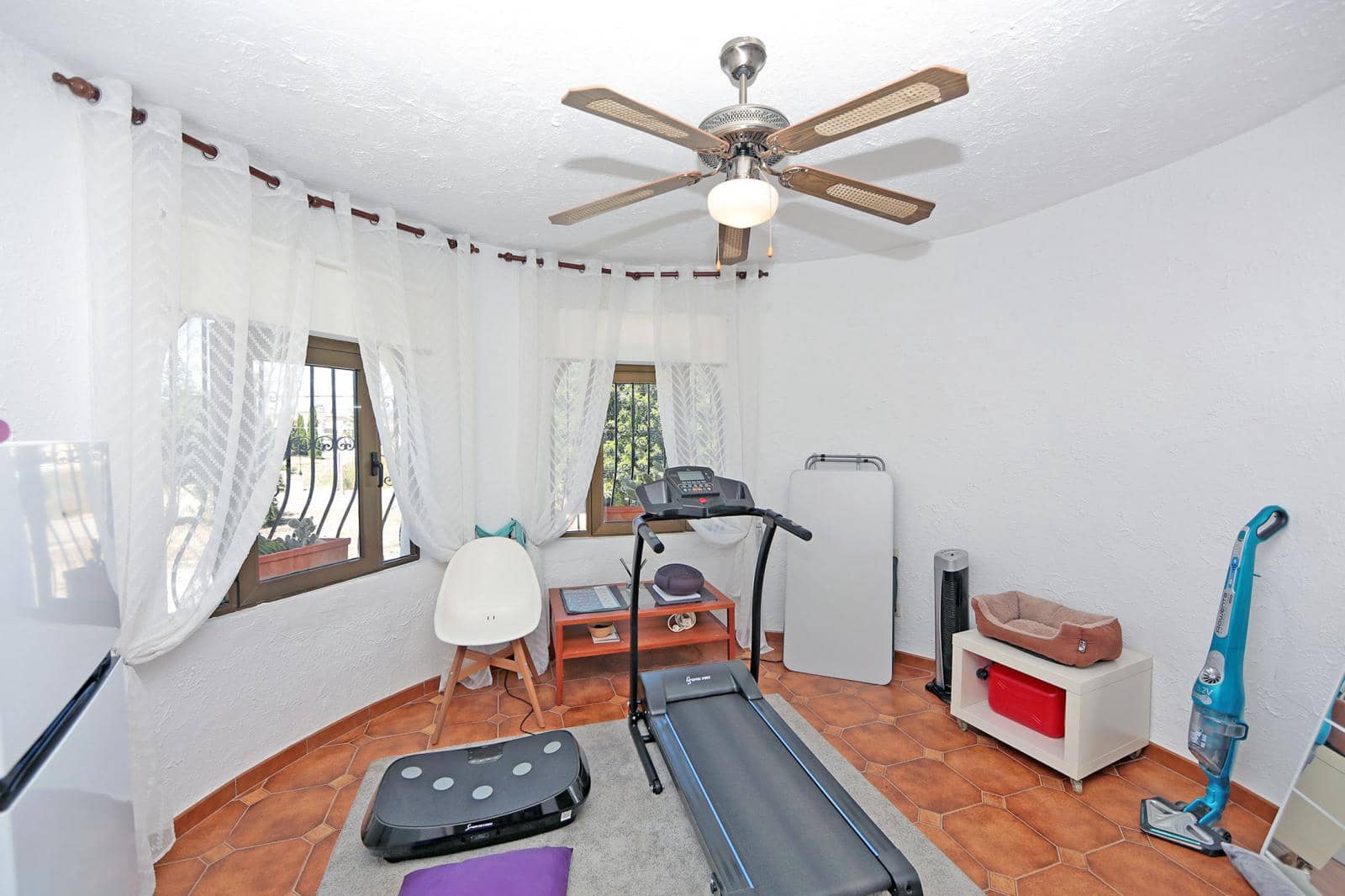 3 bedroom Villa for sale in Els Poblets with pool - € 439,000 (Ref: 9833015)