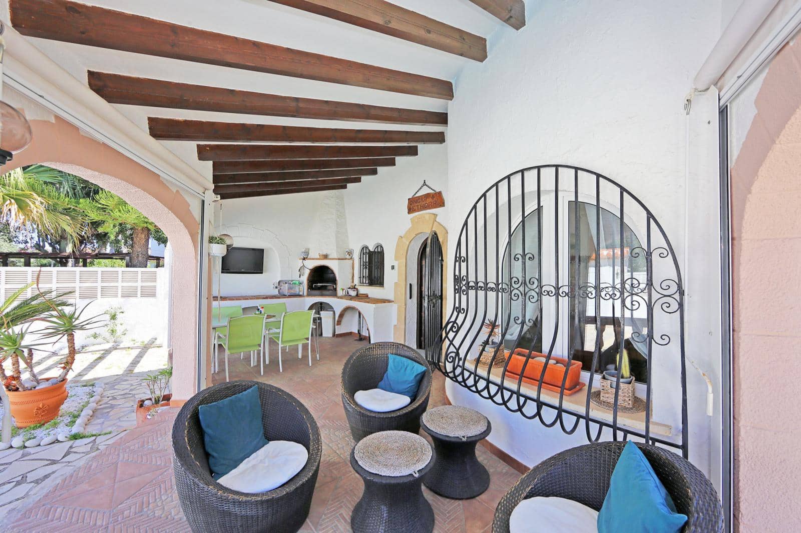 3 bedroom Villa for sale in Els Poblets with pool - € 439,000 (Ref: 9833015)