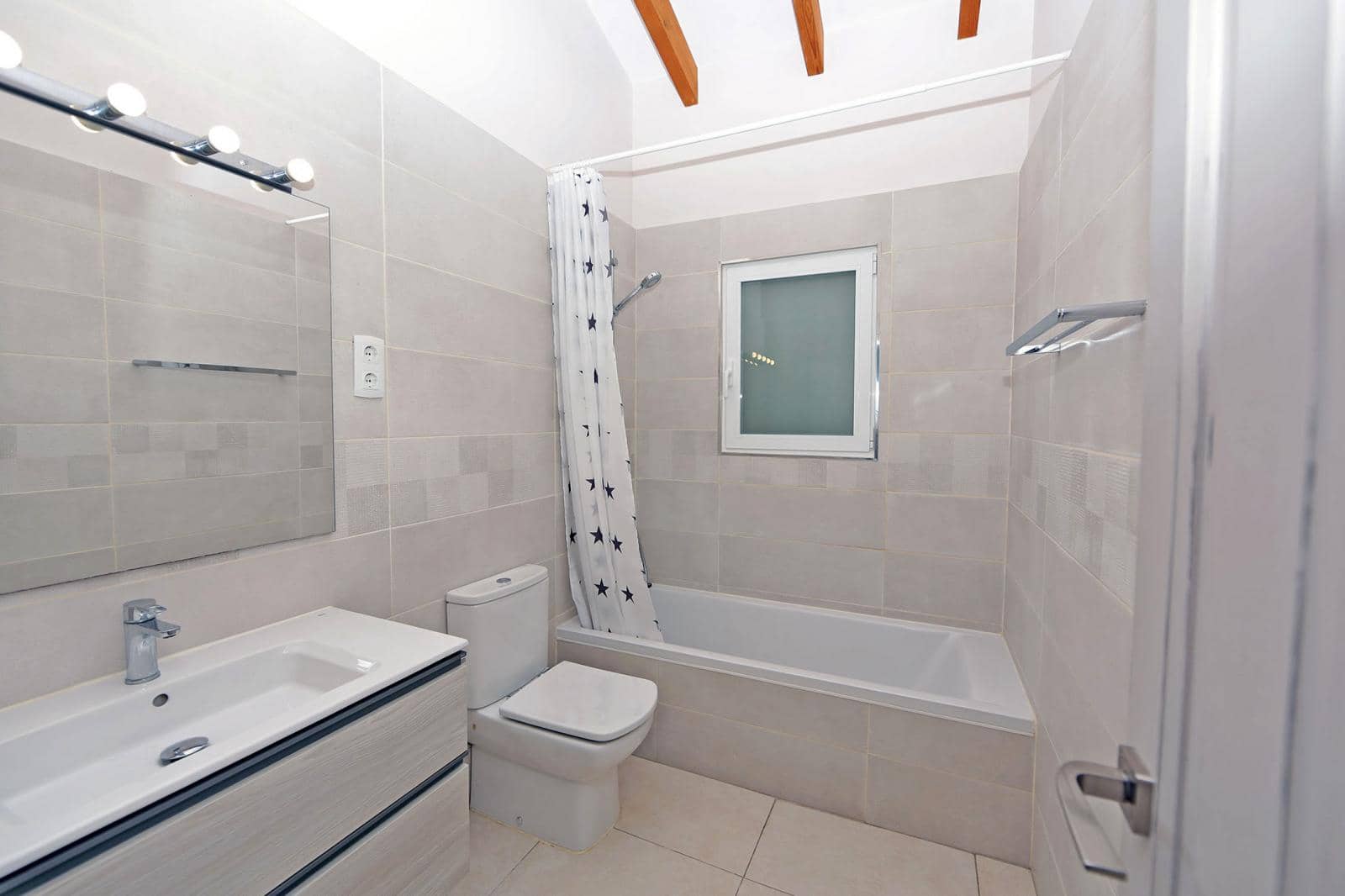 4 bedroom Villa for sale in Denia with pool - € 485,000 (Ref: 9867304)