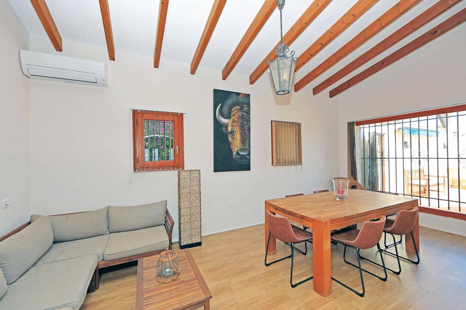 4 bedroom Villa for sale in Denia with pool - € 485,000 (Ref: 9867304)