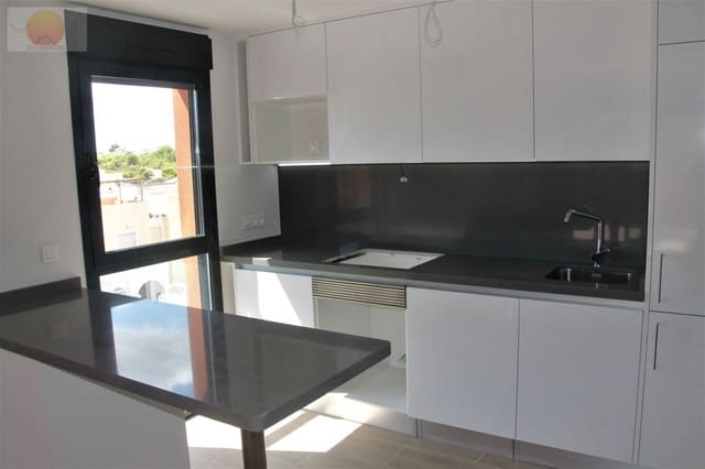 2 bedroom Penthouse for sale in San Miguel de Salinas with pool garage - € 230,000 (Ref: 5559943)