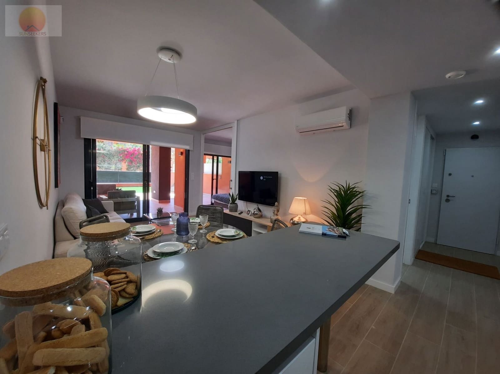 2 makuuhuone Huoneisto myytävänä paikassa San Miguel de Salinas mukana uima-altaan 
autotalli - 201 000 € (Ref: 5559945)