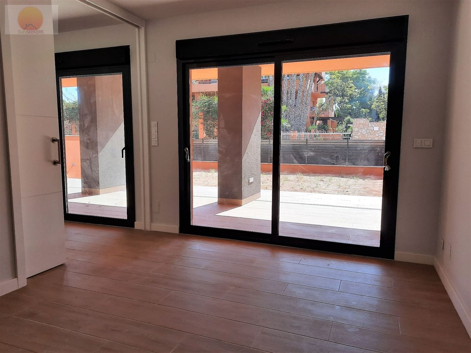 2 makuuhuone Huoneisto myytävänä paikassa San Miguel de Salinas mukana uima-altaan 
autotalli - 201 000 € (Ref: 5559945)