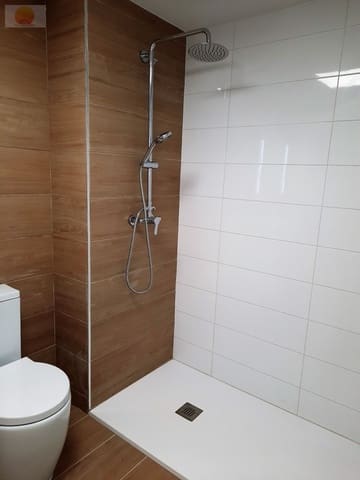 2 makuuhuone Huoneisto myytävänä paikassa San Miguel de Salinas mukana uima-altaan 
autotalli - 201 000 € (Ref: 5559945)