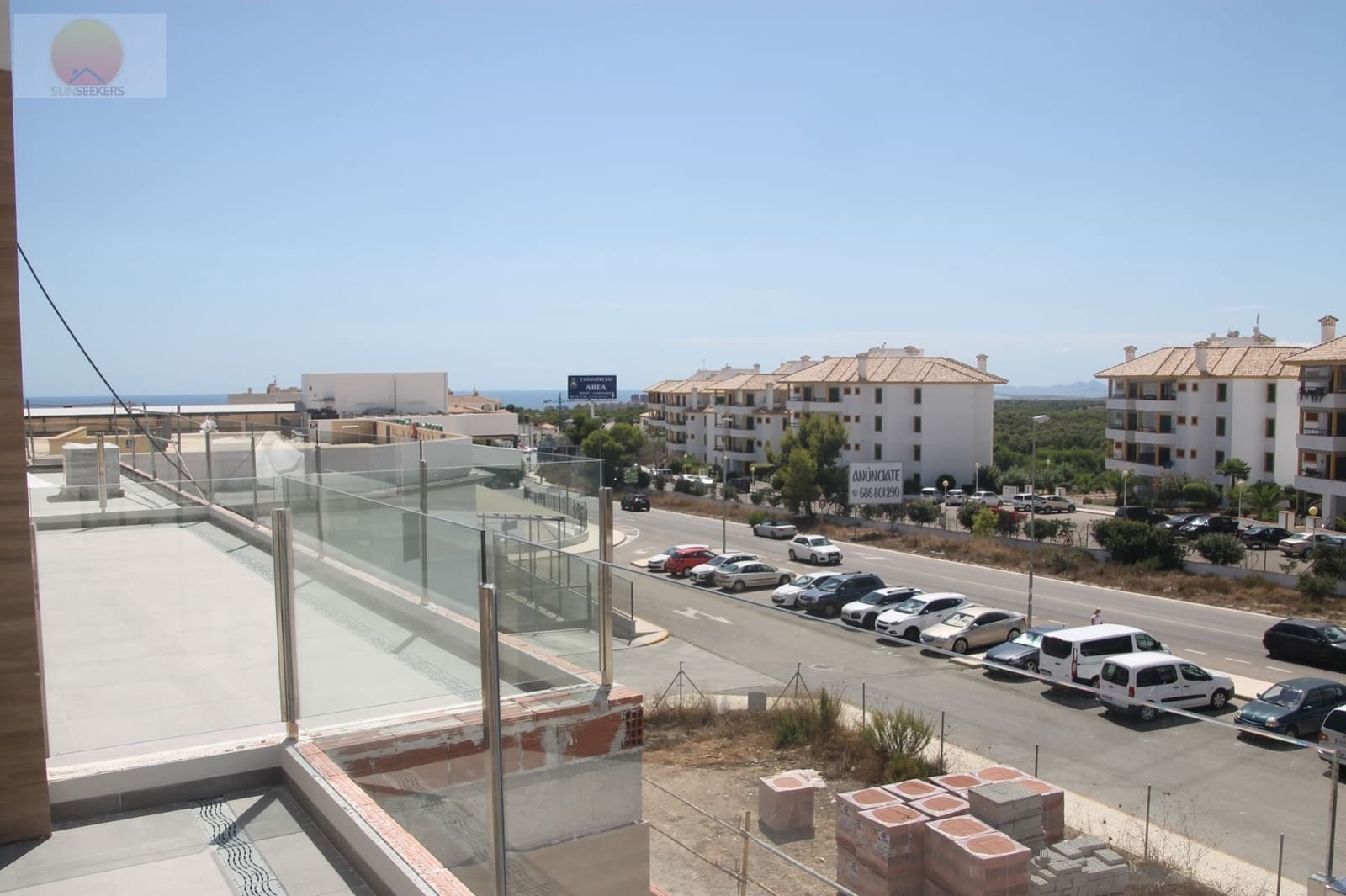 2 bedroom Apartment for sale in Villamartin with pool - € 193,000 (Ref: 5559948)