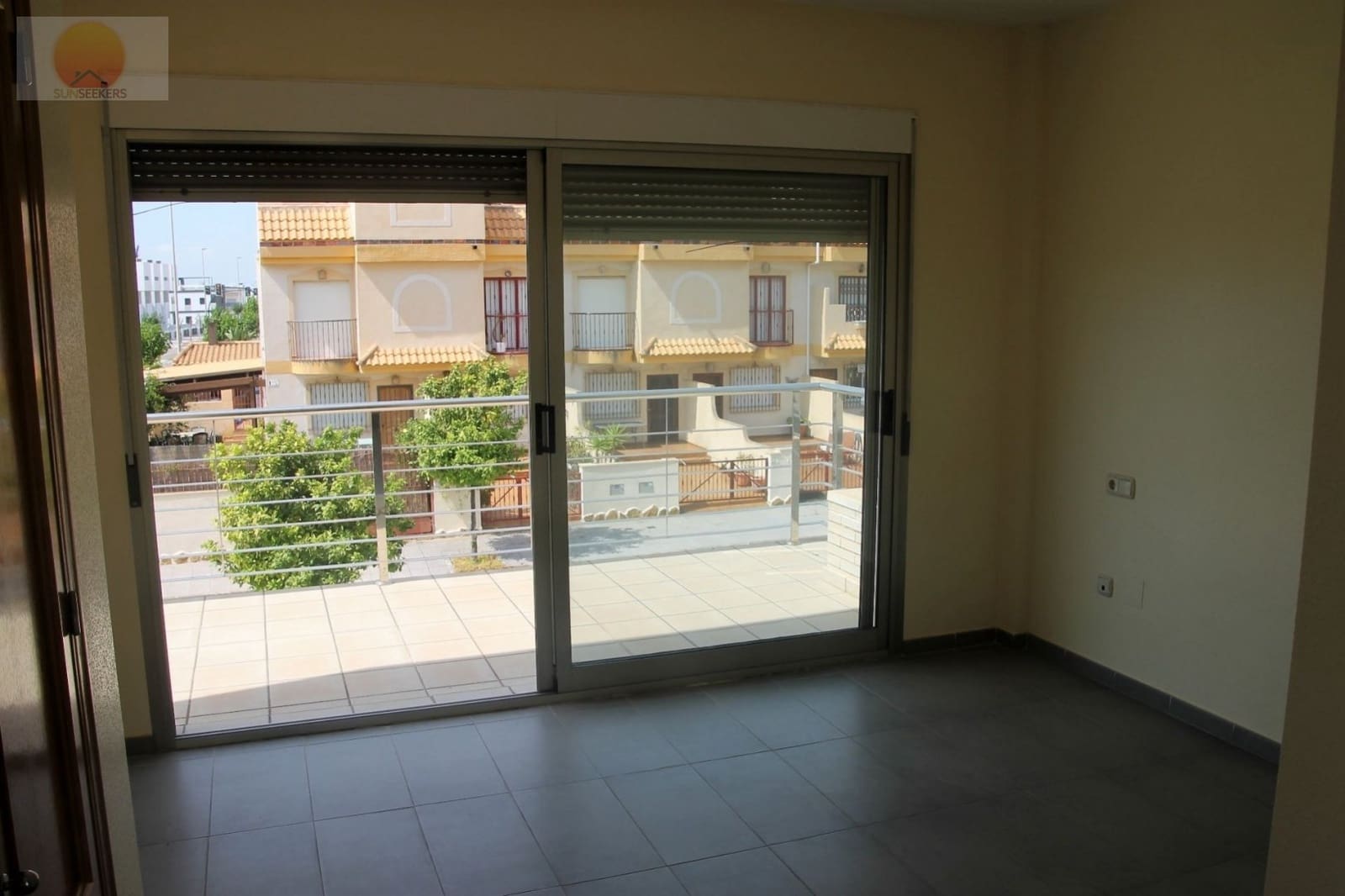 4 bedroom Apartment for sale in Torre de la Horadada with garage - € 380,000 (Ref: 6574291)