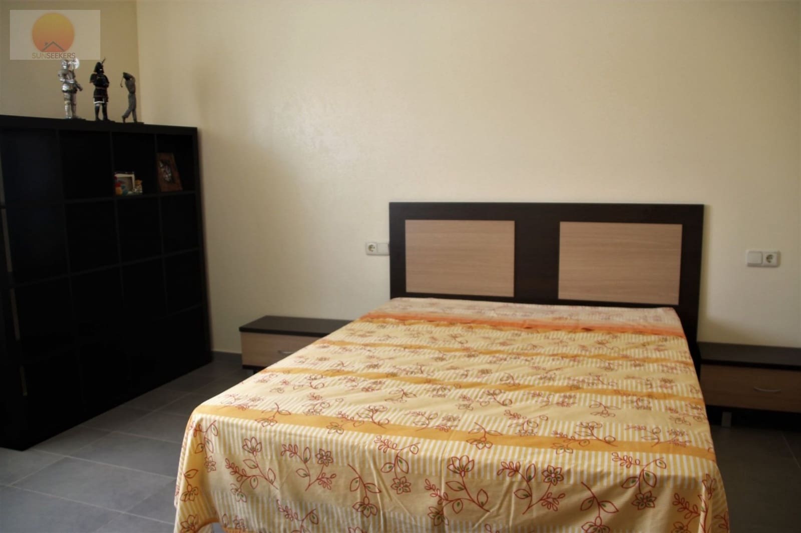 4 bedroom Apartment for sale in Torre de la Horadada with garage - € 380,000 (Ref: 6574291)