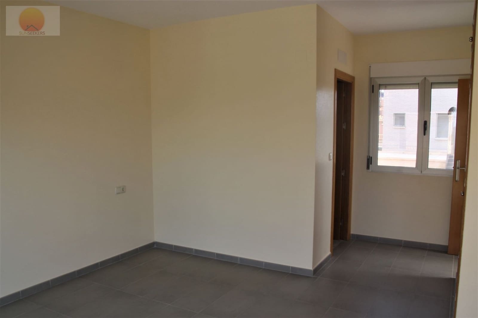 4 bedroom Apartment for sale in Torre de la Horadada with garage - € 380,000 (Ref: 6574291)