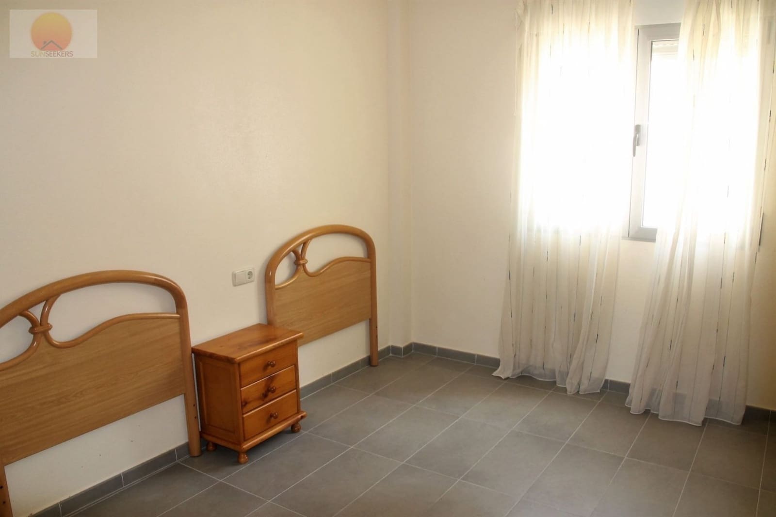 4 bedroom Apartment for sale in Torre de la Horadada with garage - € 380,000 (Ref: 6574291)