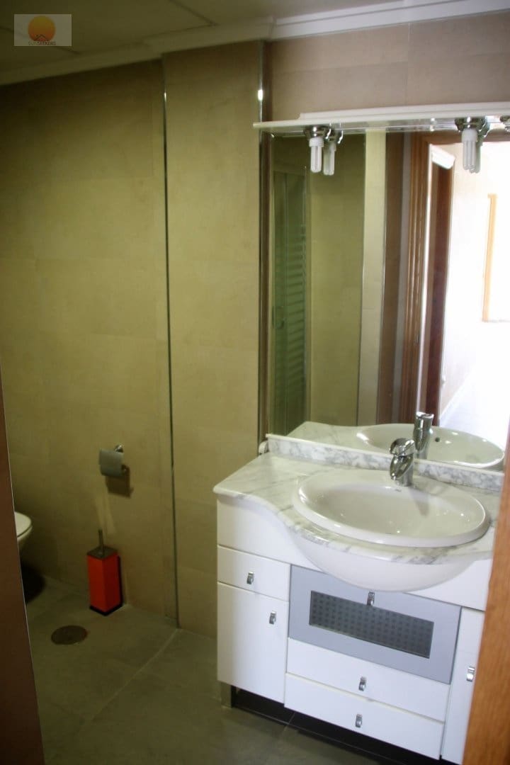 4 bedroom Apartment for sale in Torre de la Horadada with garage - € 380,000 (Ref: 6574291)