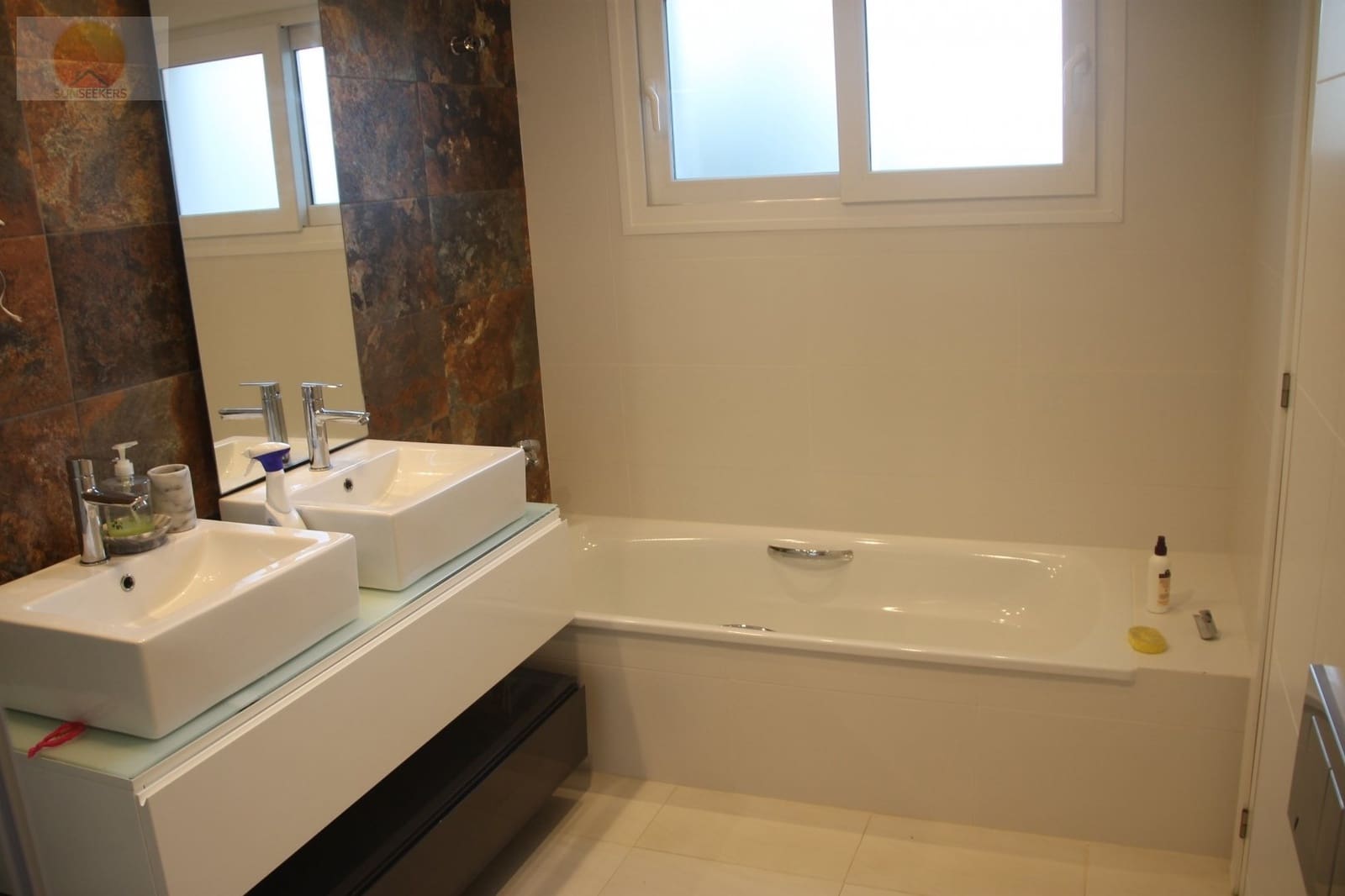 3 makuuhuone Huvila myytävänä paikassa La Manga del Mar Menor mukana uima-altaan - 1 350 000 € (Ref: 6629033)