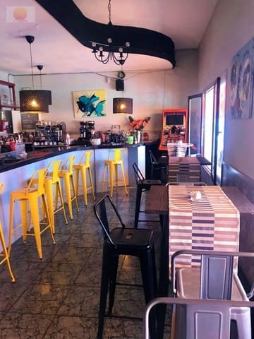 Kaupallinen vuokrattavana paikassa Pinar de Campoverde, Pilar de la Horadada - 1 000 € (Ref: 6955609)