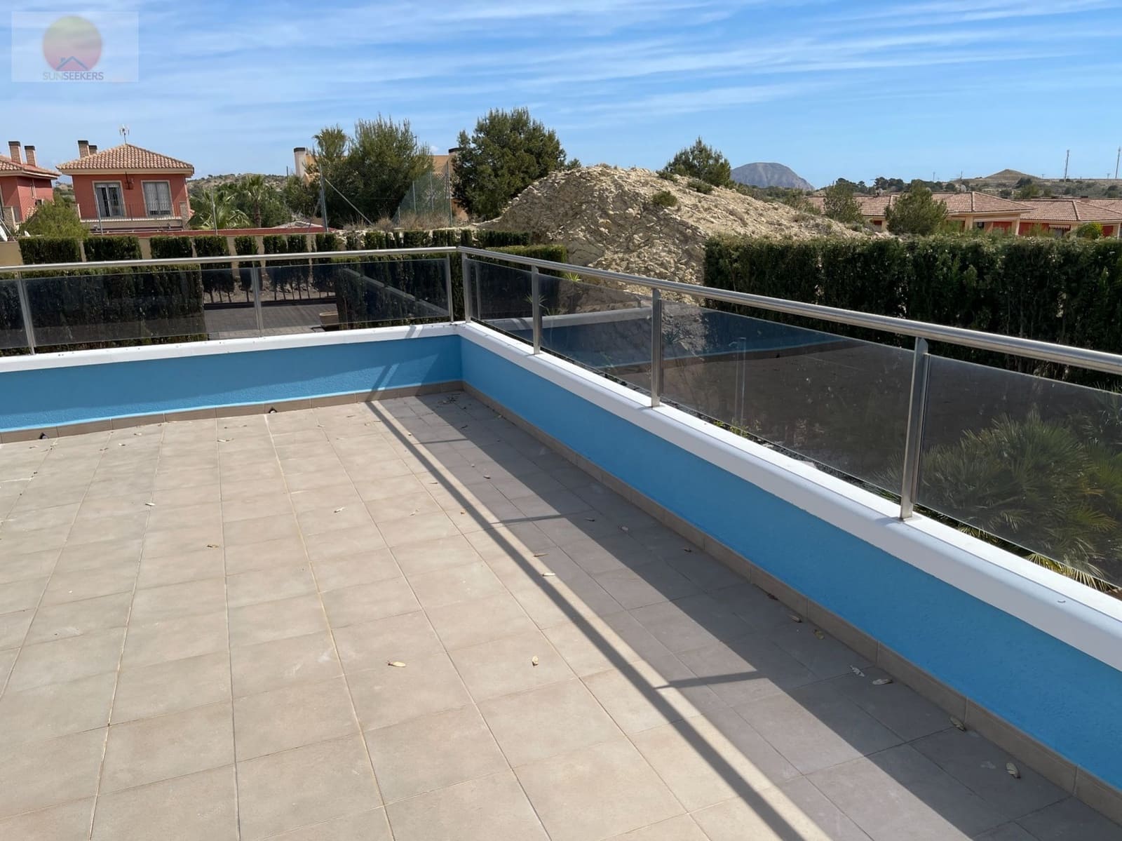 6 soverom Villa til salgs i Monforte del Cid med svømmebasseng garasje - € 750 000 (Ref: 7565866)