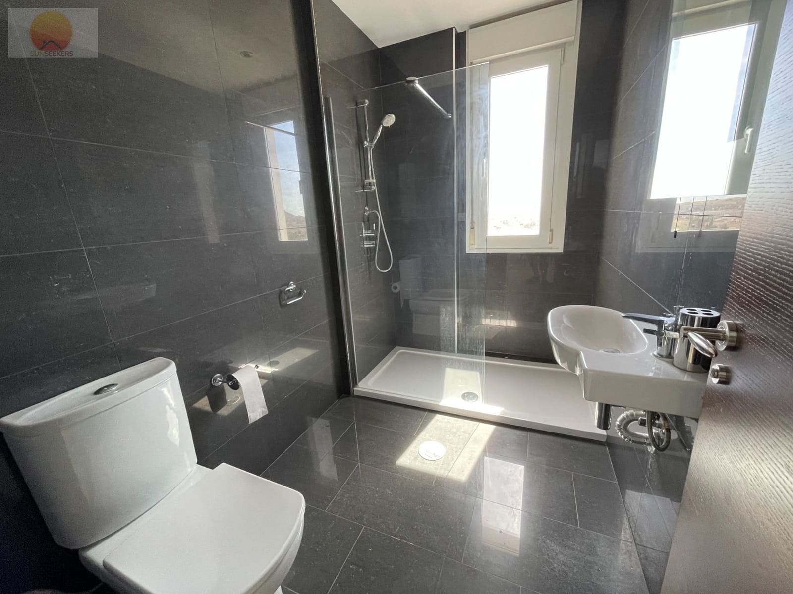 6 soverom Villa til salgs i Monforte del Cid med svømmebasseng garasje - € 750 000 (Ref: 7565866)