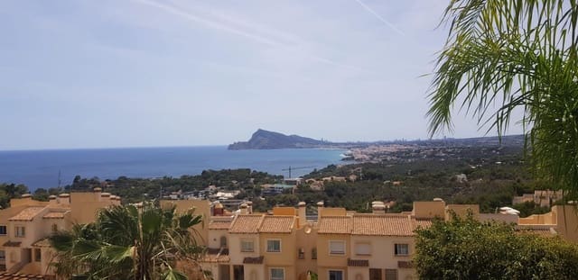 2 soveværelse Rækkehus til salg i Altea med swimmingpool garage - € 400.000 (Ref: 9048732)