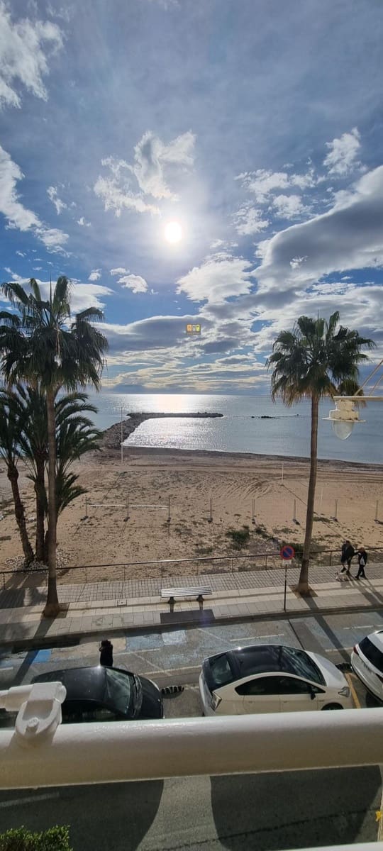 4 soveværelse Lejlighed til leje i Altea med garage - € 2.000 (Ref: 9099070)