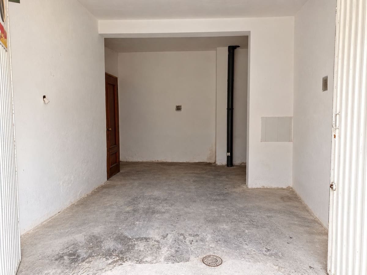 4 slaapkamer Huis te koop in Malaga stad - € 359.000 (Ref: 10098689)
