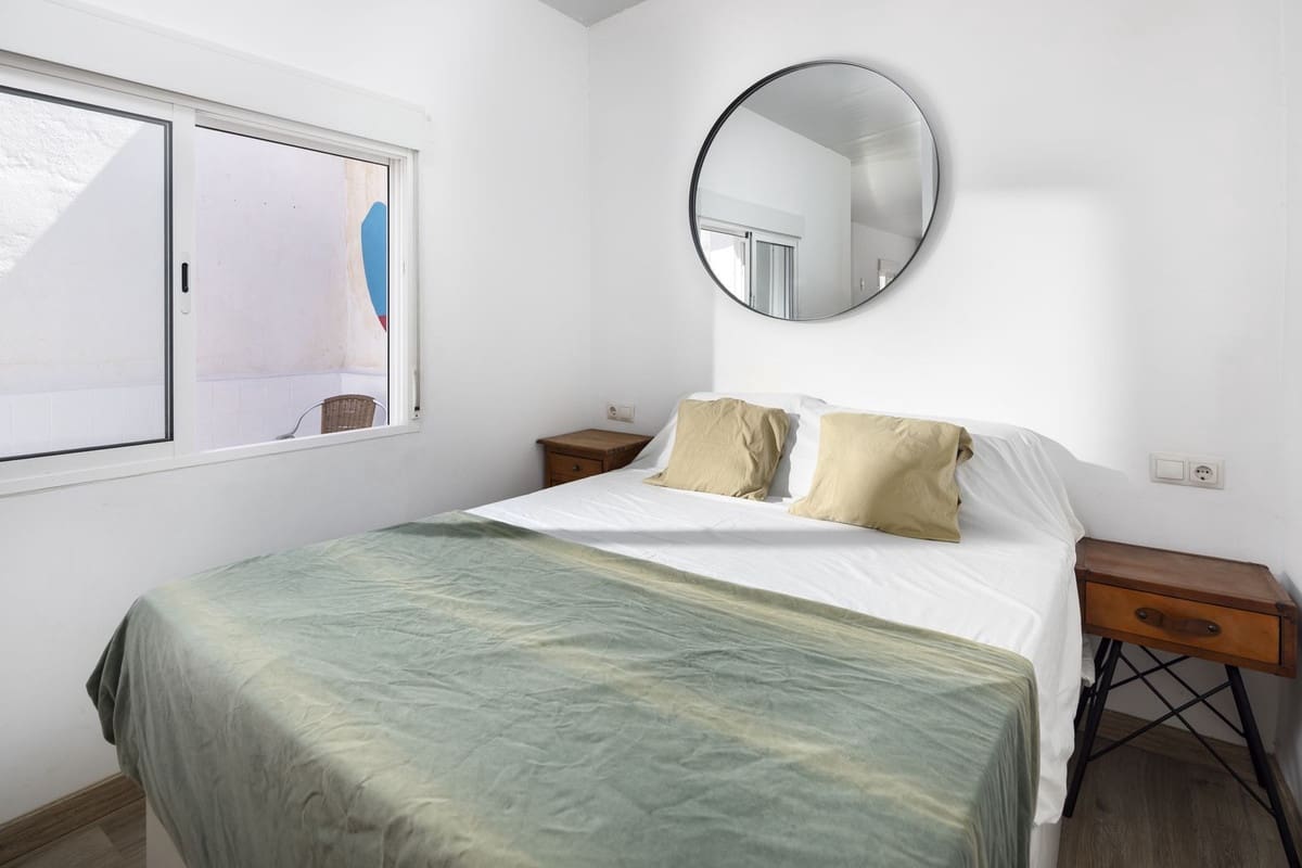4 slaapkamer Huis te koop in Malaga stad - € 359.000 (Ref: 10098689)