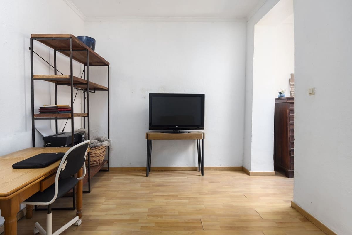 4 slaapkamer Huis te koop in Malaga stad - € 359.000 (Ref: 10098689)