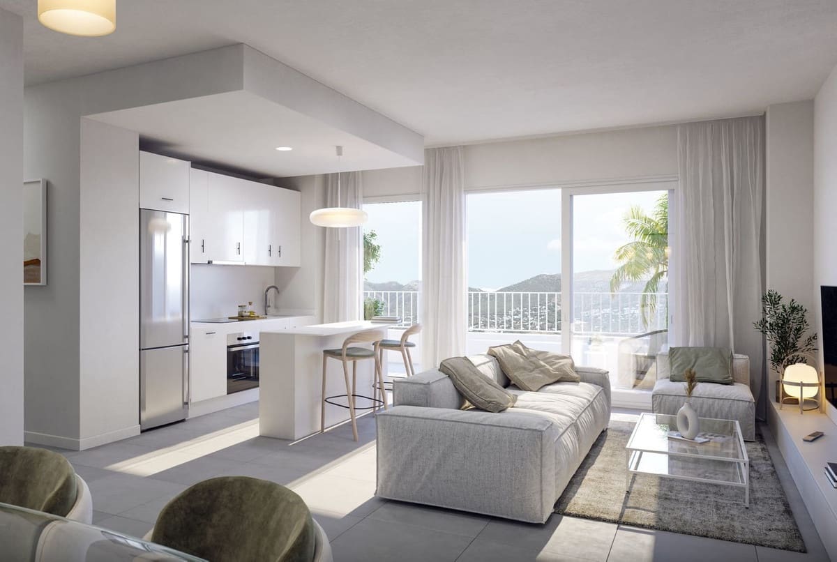 2 bedroom Apartment for sale in Fuengirola - € 369,950 (Ref: 7811704)