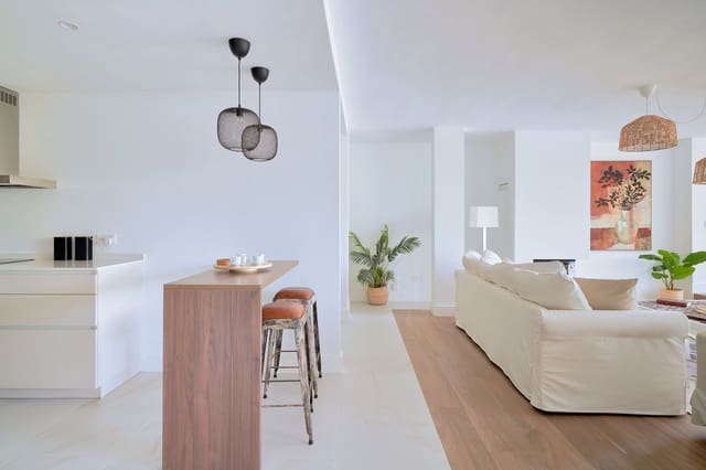 4 bedroom Beach Apartment for sale in Málaga city - € 1,150,000 (Ref: 8010766)