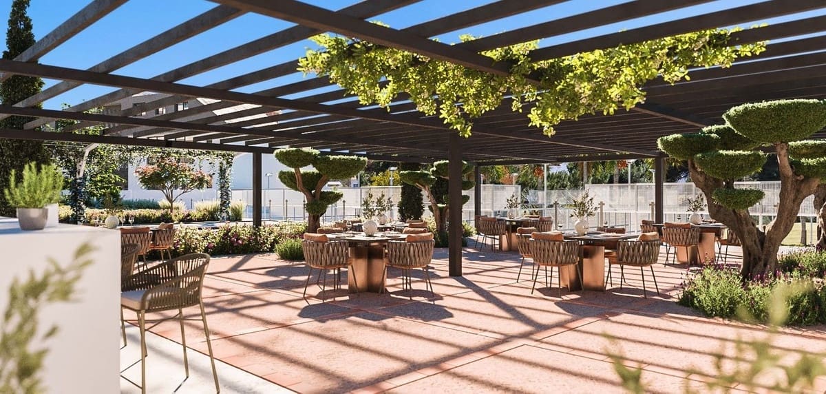 2 bedroom Apartment for sale in Fuengirola - € 709,900 (Ref: 8661362)