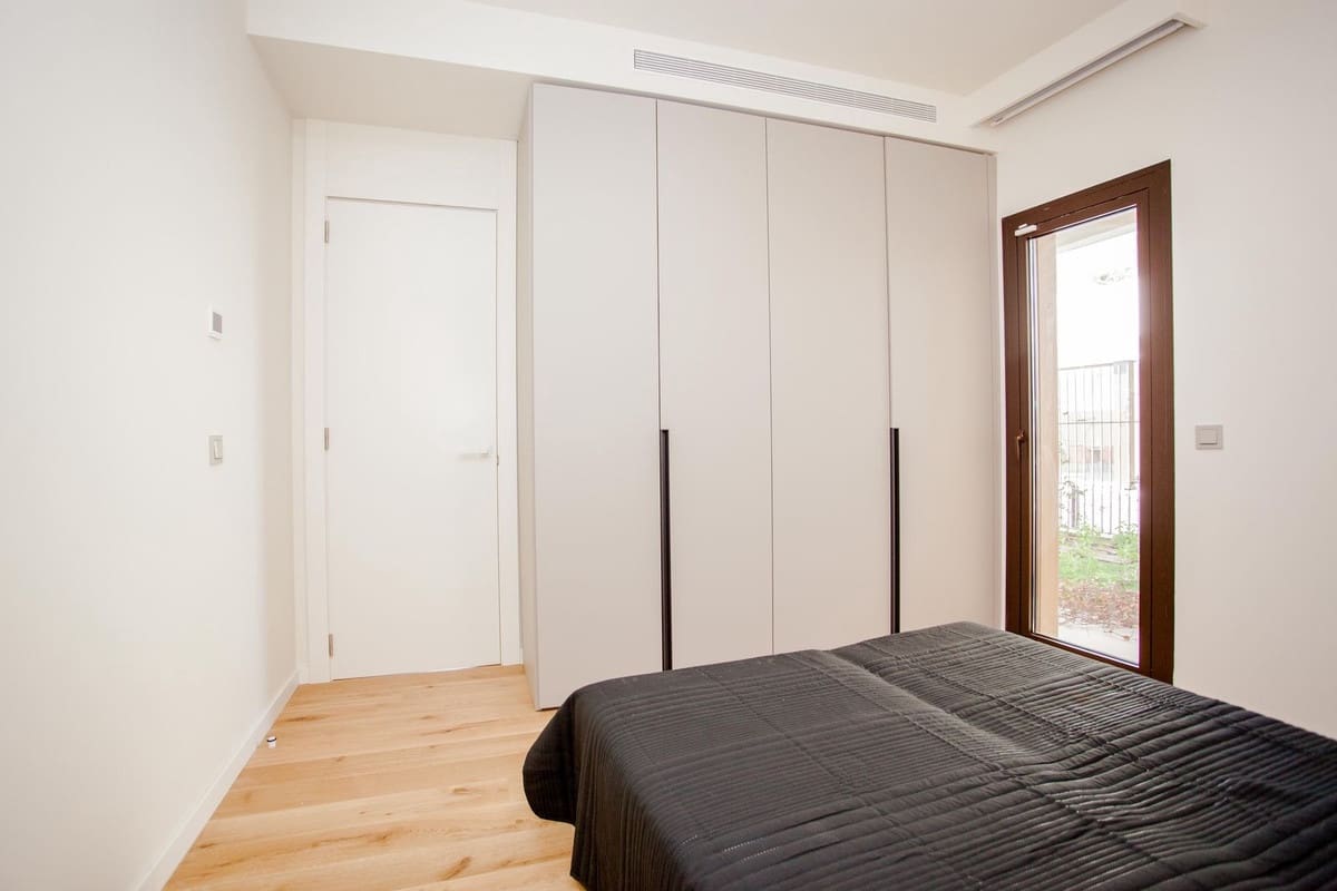 2 soveværelse Lejlighed til salg i Malaga by - € 595.000 (Ref: 8699316)