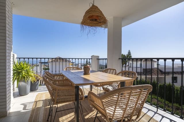 3 soveværelse Semi-Rækkehus til salg i Benalmádena pueblo, Benalmádena - € 690.000 (Ref: 8897772)