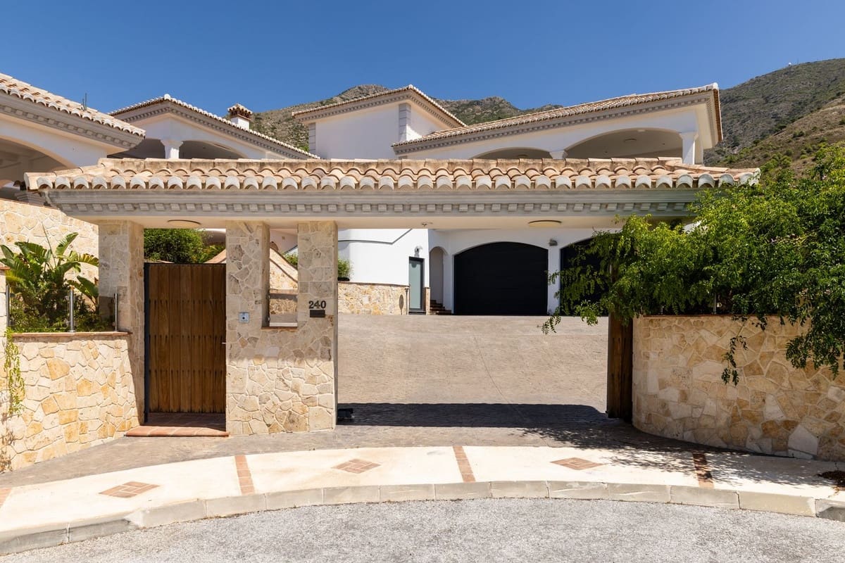 4 quarto Moradia para venda em Valtocado com piscina garagem - 2 495 000 € (Ref: 9170814)