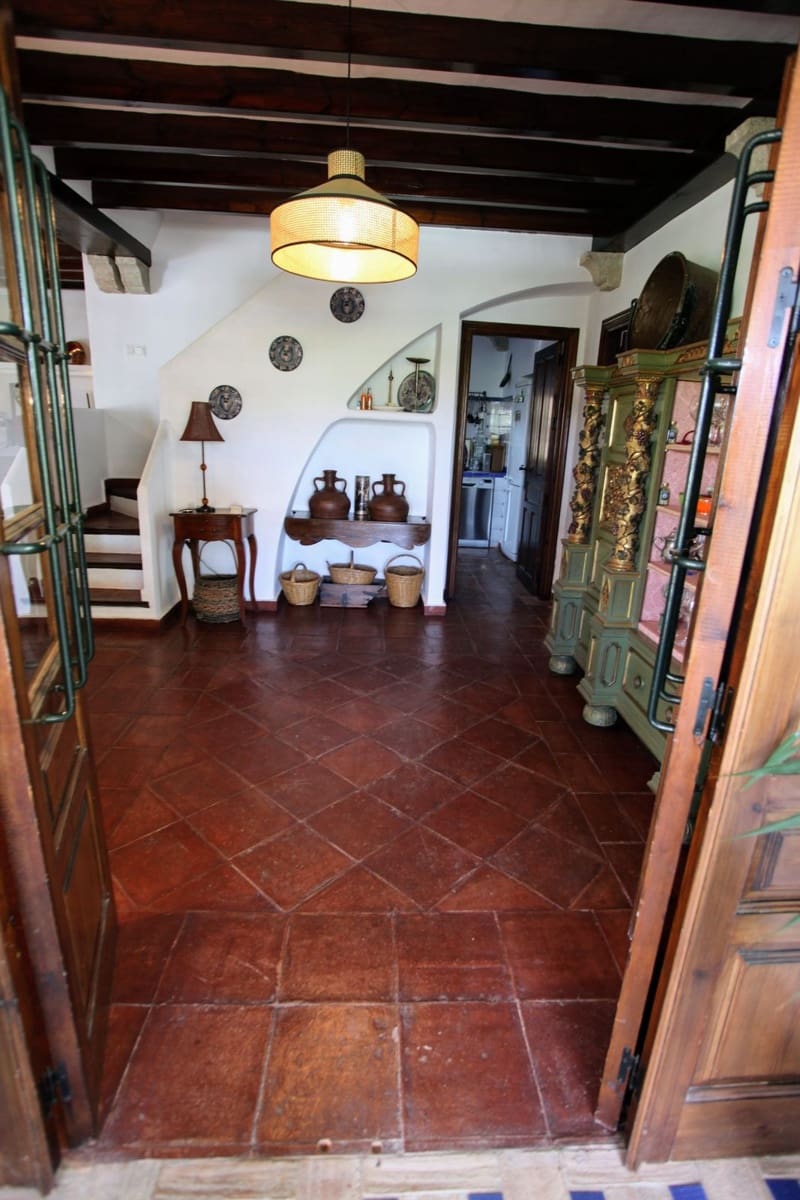 3 sypialnia Finka/Dom wiejski na sprzedaż w Alora - 695 000 € (Ref: 9322830)