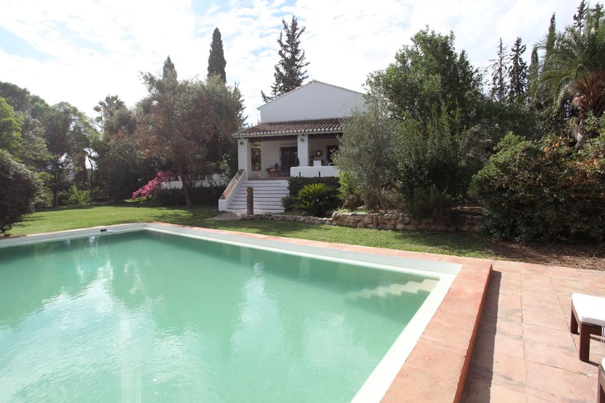 3 sypialnia Finka/Dom wiejski na sprzedaż w Alora - 695 000 € (Ref: 9322830)