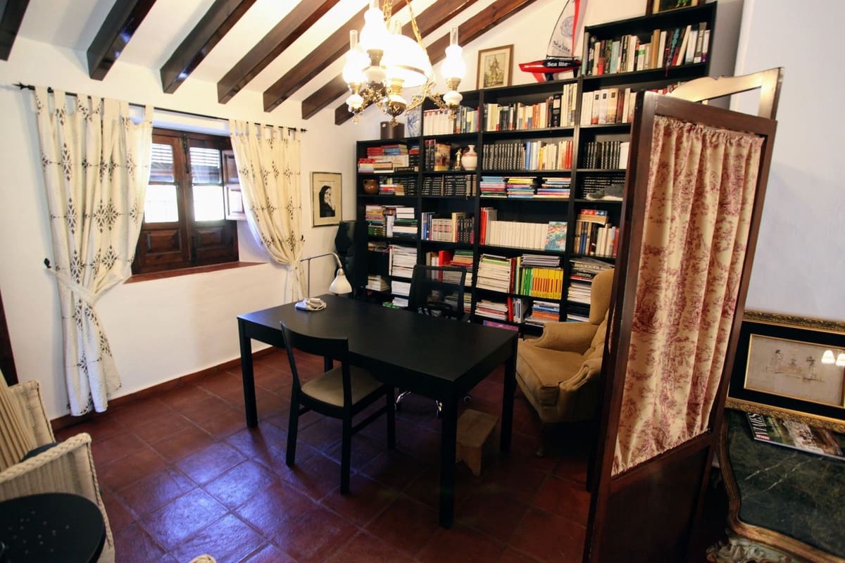 3 sypialnia Finka/Dom wiejski na sprzedaż w Alora - 695 000 € (Ref: 9322830)